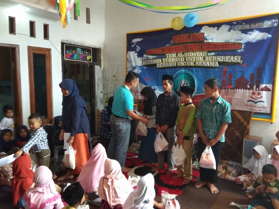 Puncak acara TBM Al-Bidayah dan santunan 2018