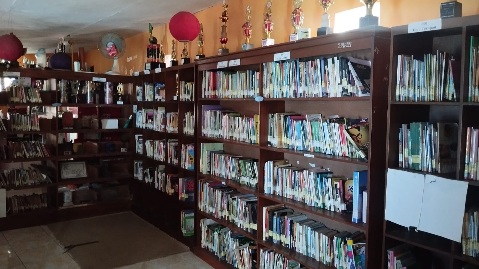 Kunjungan Tirto Utomo Foundation ke TBM Al-Bidayah